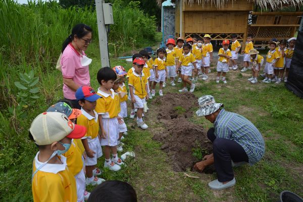 โรงเรียนปรีชานุศาสน์